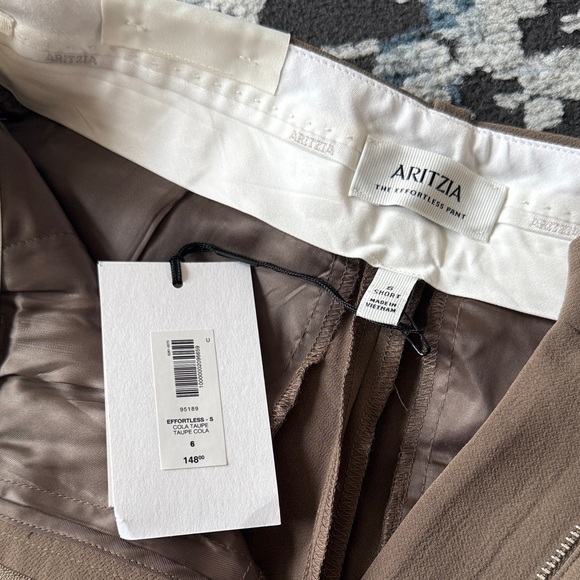 Aritzia Effortless Pant - Picture 2 of 3